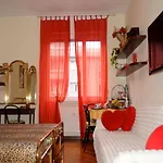 Olmo 4* Como