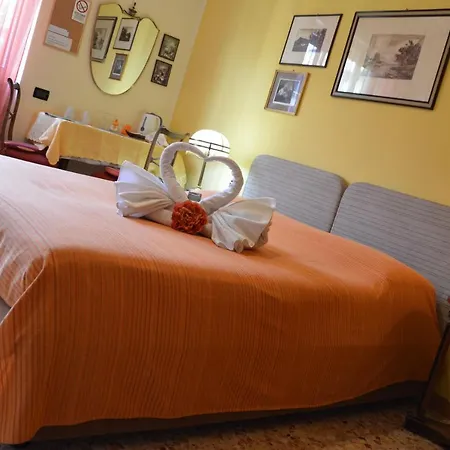 Olmo Bed and breakfast
