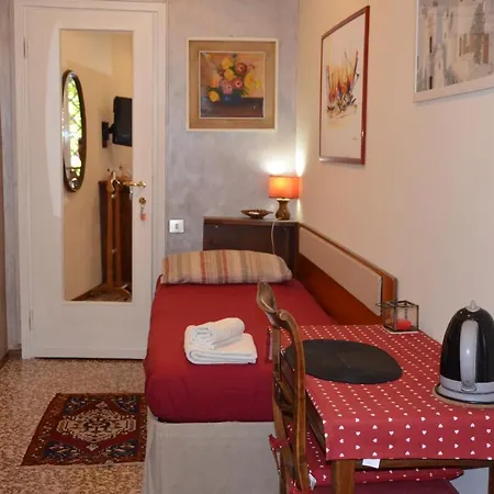 Olmo Bed & Breakfast