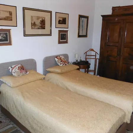 Panzió Olmo Como