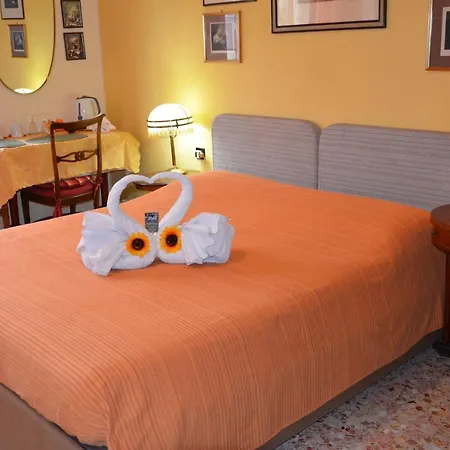 Bed & Breakfast Olmo *